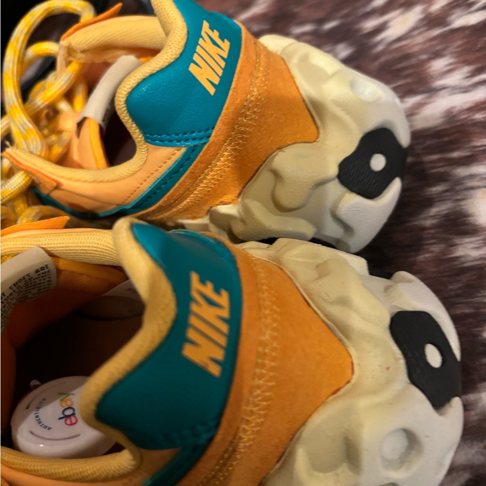 Nike Outbreak - Picture 3 of 7